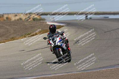 media/May-22-2023-Fastrack Riders (Mon) [[ae7626d9d8]]/Level 2/1230pm (Outside Grapevine)/